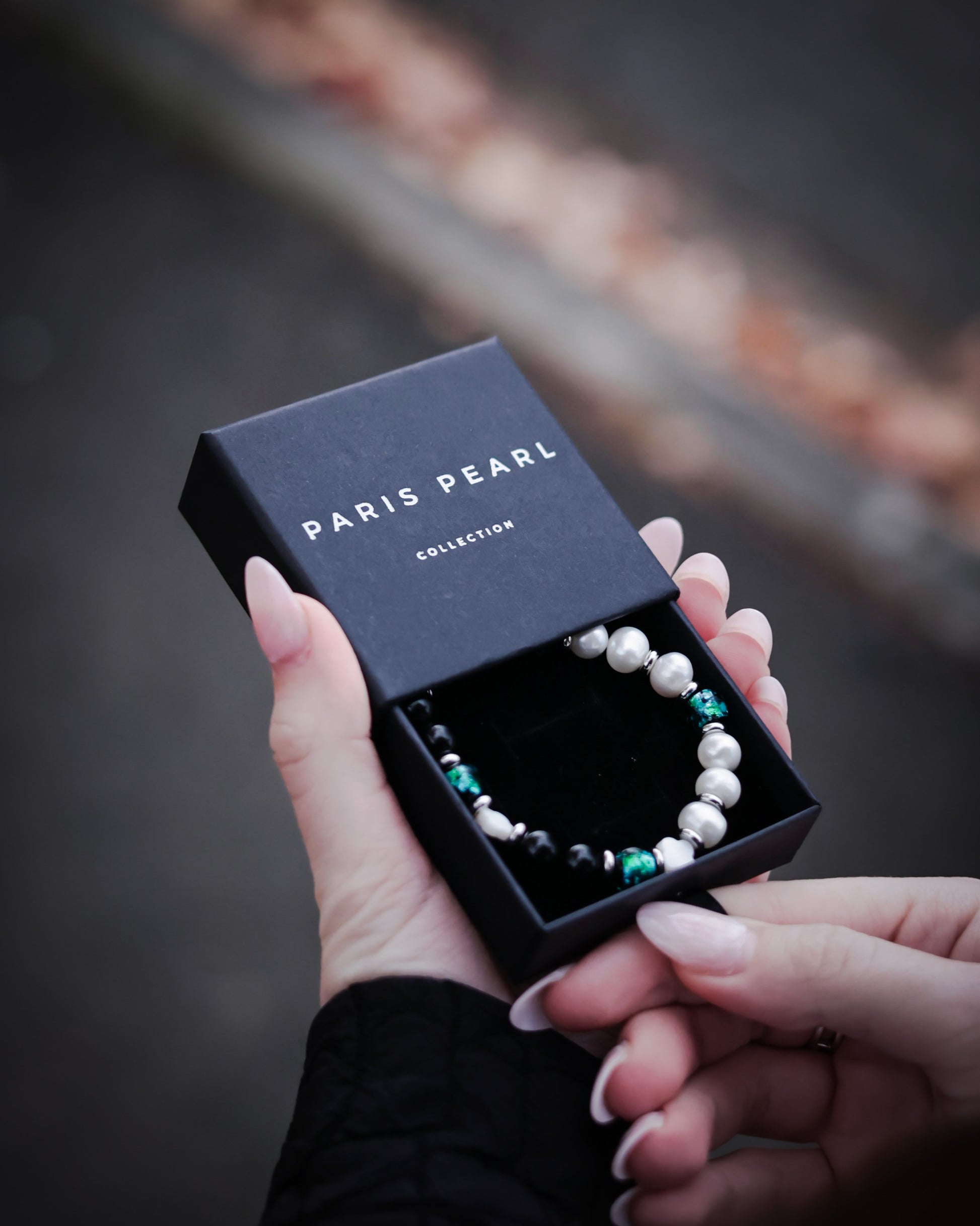 BRACELET LINE JOLIET GREEN HOTARU - Paris Pearl